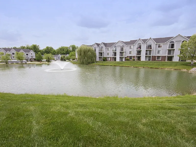Liberty Mills Apartments — Photo 35