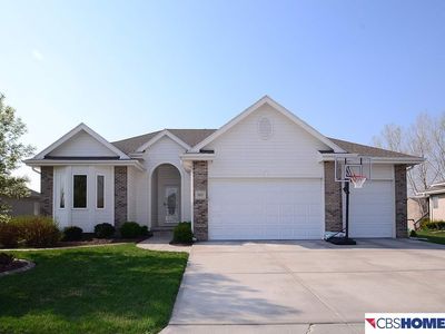 3213 Gold Rush Rd, Council Bluffs, IA, 51501