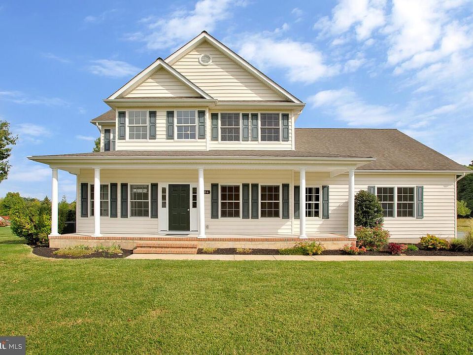 1st image of 104 Browning Ln