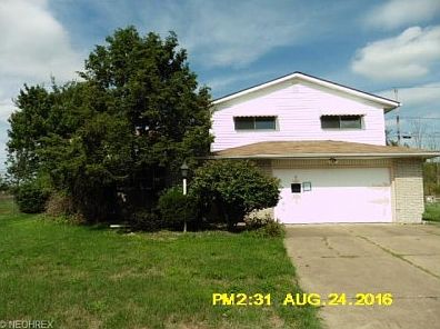 1st image of 23925 David Dr