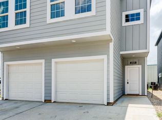 4905 Paradigm Ln, Spring, TX 77379