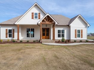 178 Banner Elk Rd, Benson, NC 27504