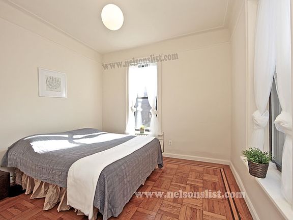 3rd image of 594 6th St APT 3C
