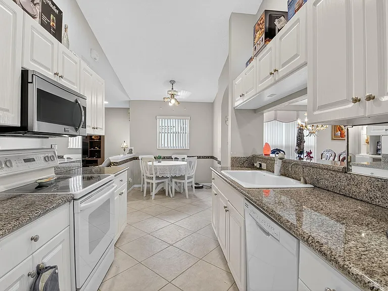 7470 Chorale Rd — Photo 11