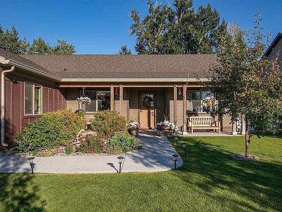 3rd image of 92 Timber View Cir
