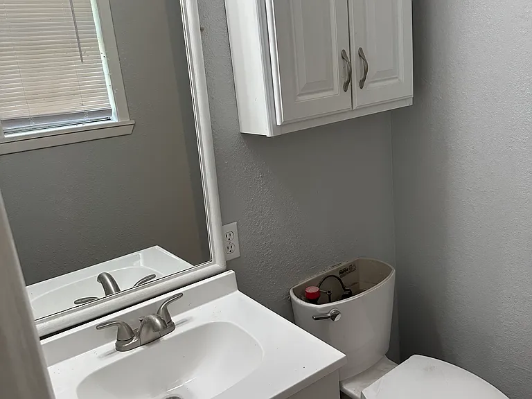 215 Fagan Ln — Photo 11
