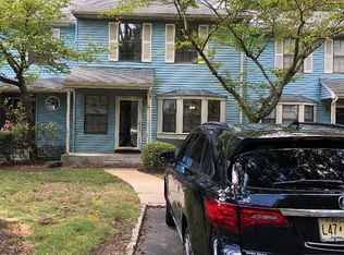 1603 Timber Oaks Rd, Edison, NJ 08820