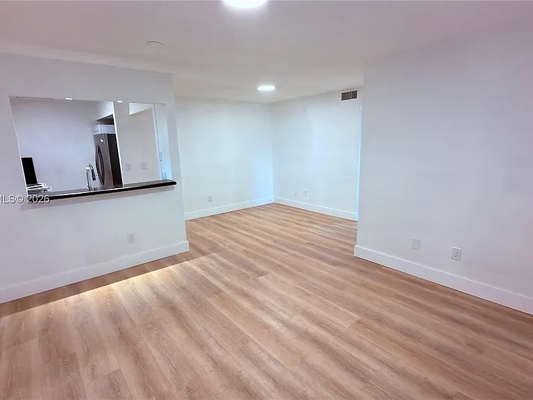 2735 W 66th St #2123 — Photo 5