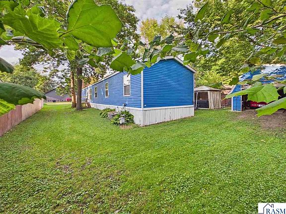 4th image of 701 Oak Ave
