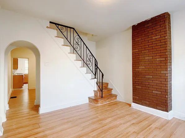 3058 Amber St, Philadelphia, PA 19134