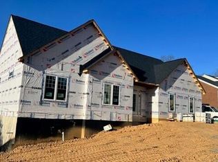 6997 Fairway Ridge Rd, Salem, VA 24153