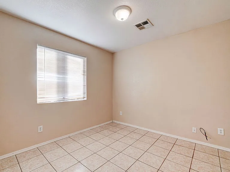 108 N Adams St — Photo 10