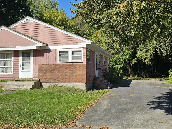 28.5 Elm Street, Fairfield, ME 04937