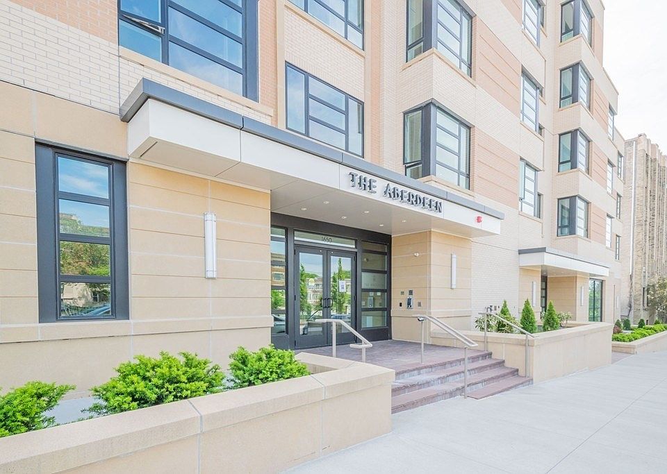 1st image of 1650 Commonwealth Ave #302