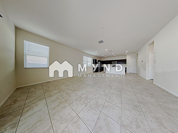 4th image of 1752 W Pima Ave