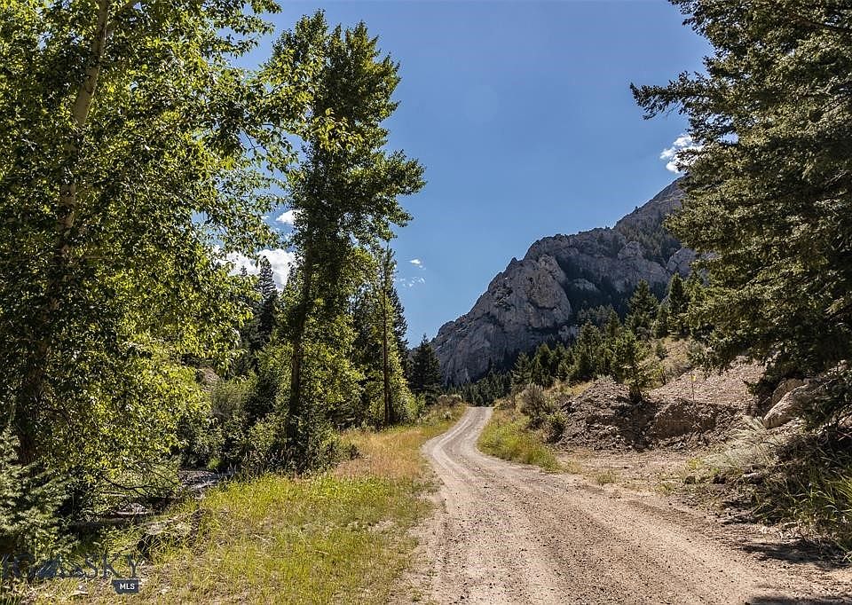 895 Lower Canyon Creek Rd, Divide, MT 59727 | MLS #387361 | Zillow