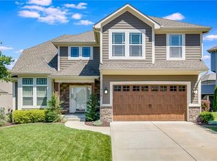 310 Sycamore St, Raymore, MO 64083