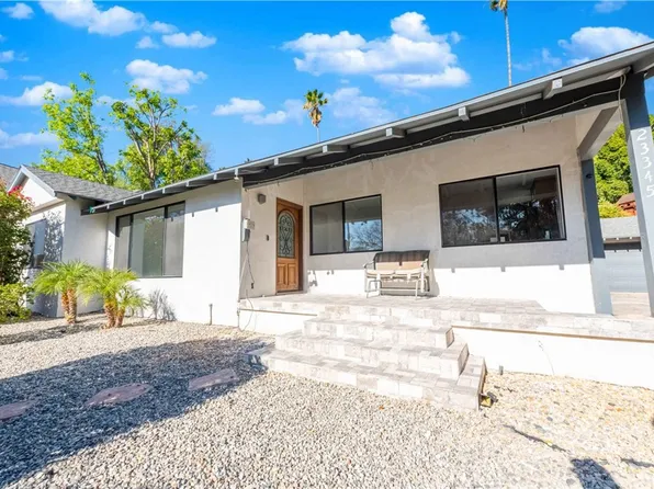 23345 Oxnard St, Woodland Hills, CA 91367