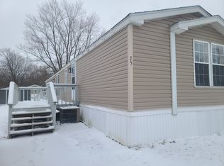 75 Franklin Ln, Davison, MI 48423