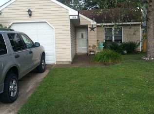 1514 Oak Knoll Ln, Virginia Beach, VA 23464