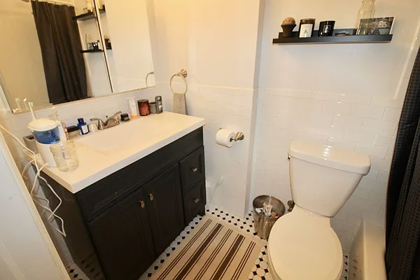 Rented by Realty Nerd | media 19