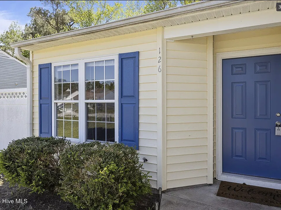 126 Jerrett Ln