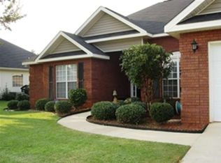 204 Cottonwood Ln, Bonaire, GA 31005