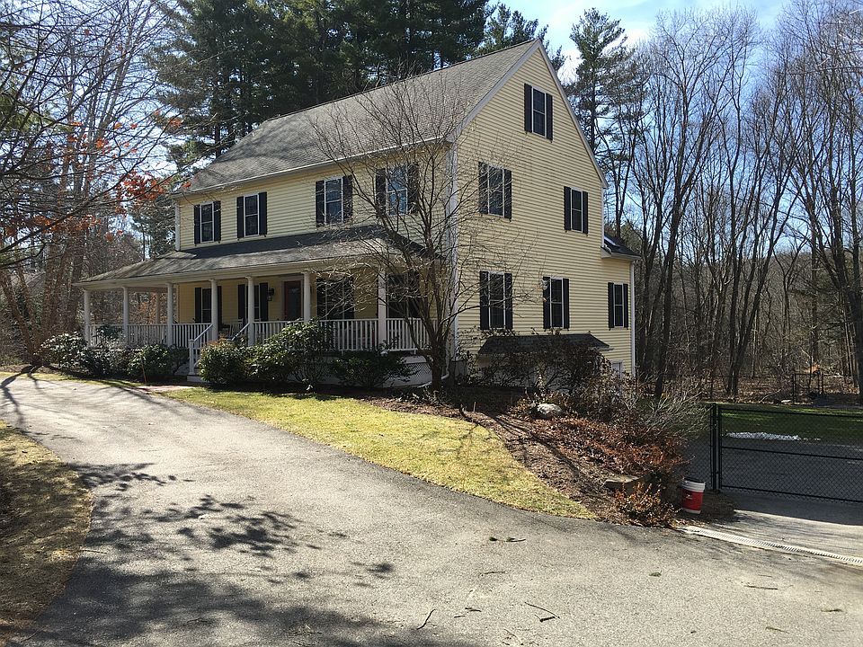 2nd image of 32 Leach Ln