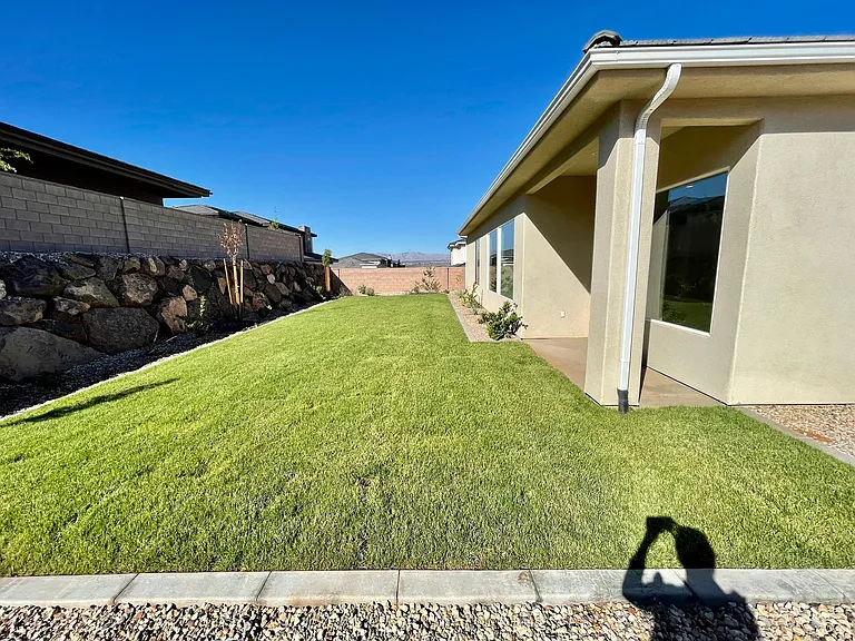 1436 E Centaurus Way — Photo 24