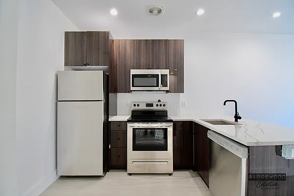 Rented by Voro NYC | media 16