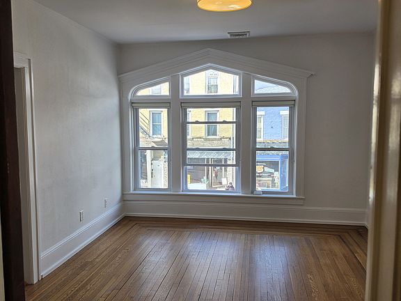 5th image of 54 N Front St #A