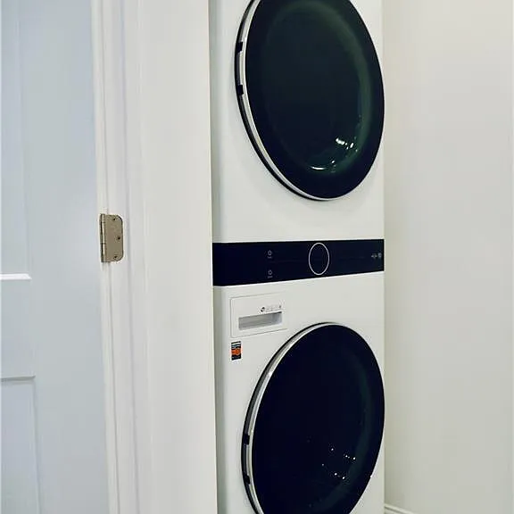 70 Seminary St #1 — Photo 18