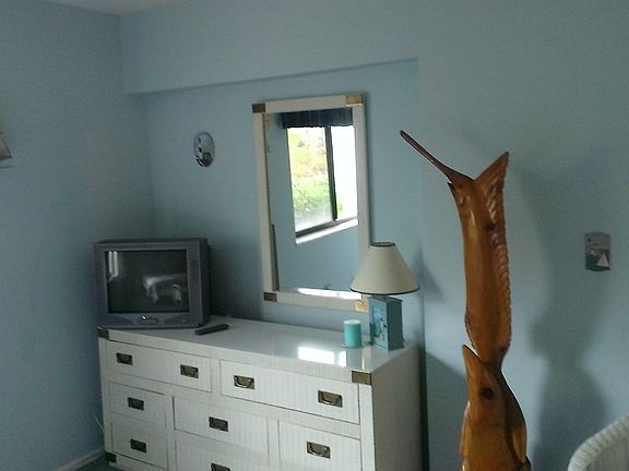 5th image of 2400 Ocean Drive #3712