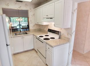 3710 English Rd APT A, Lake Worth, FL 33467