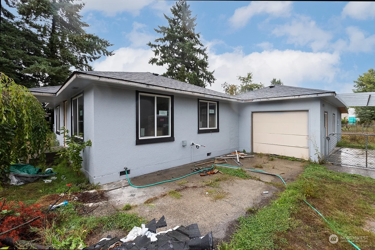 8105 50th St E photo 1