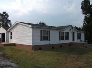 640 Cedar Grove Rd, Quebeck, TN 38579