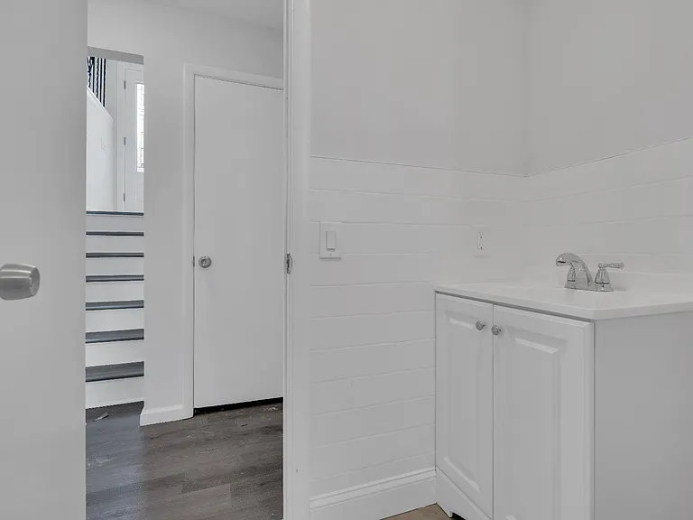 2111 Dover Pines Ave — Photo 27