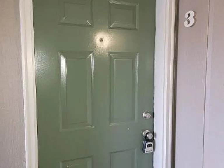 Whispering Pines Apartments — Photo 2