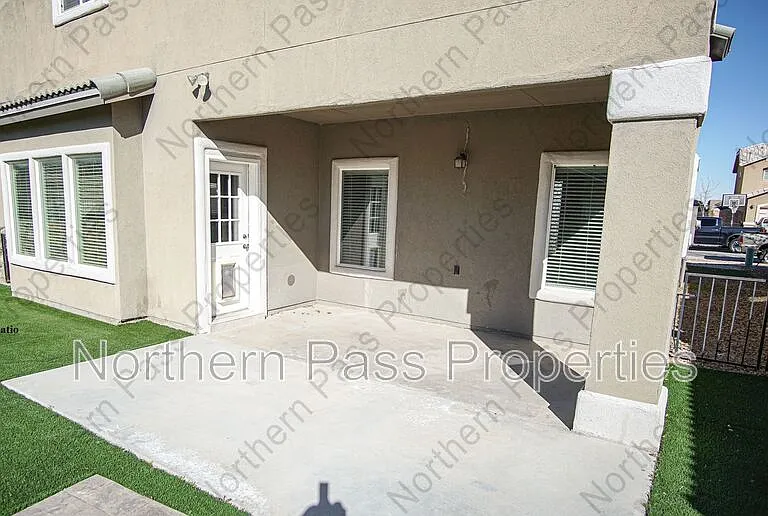 13482 Bradford St — Photo 32