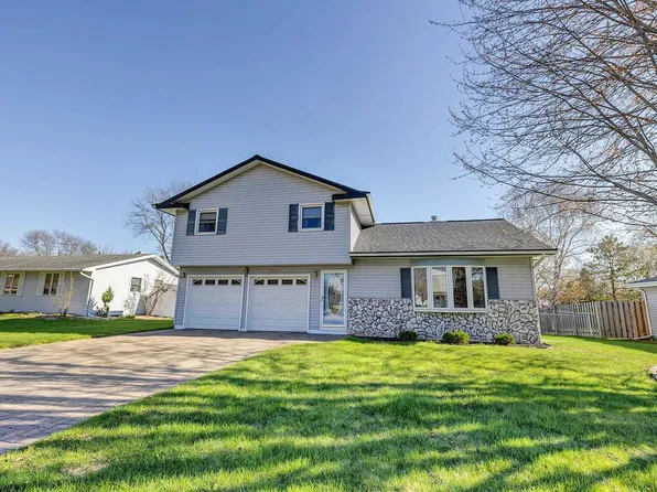 1516 Buffalo St, Green Bay, WI 54313