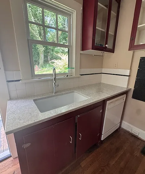54 Longview Rd — Photo 4