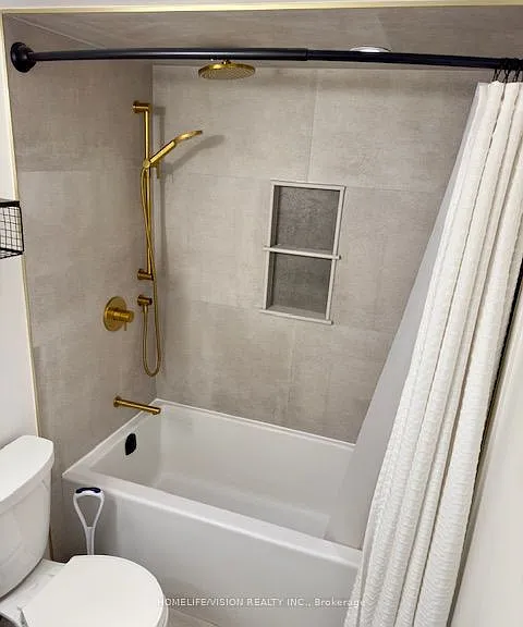 10 Capreol Ct #903 — Photo 26