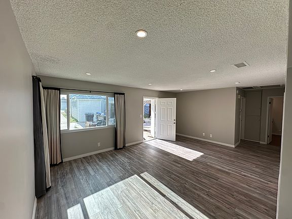 4th image of 1872 Lemon Ave APT A