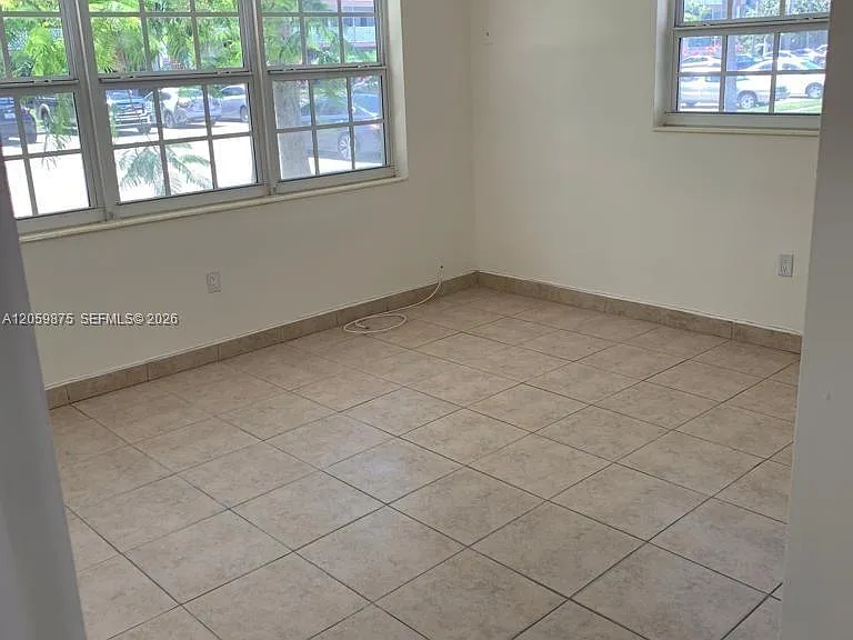 1471 NE 170th St #123A — Photo 6
