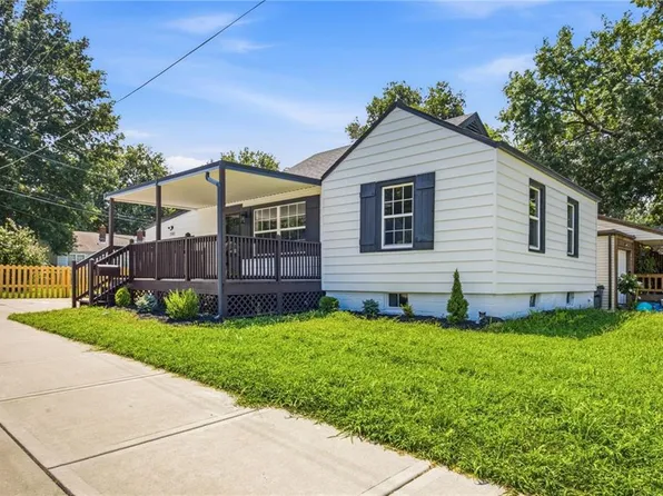 3301 S Ocheltree St, Olathe, KS 66061