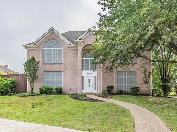 8006 Luna Dr, Rowlett, TX 75088