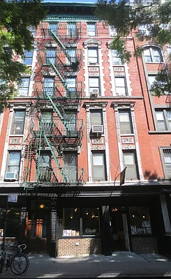 Rented by Waverly Realty Associates | media 48