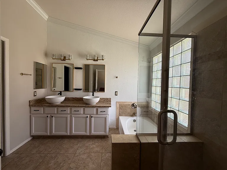 6360 W Aurora Dr — Photo 28