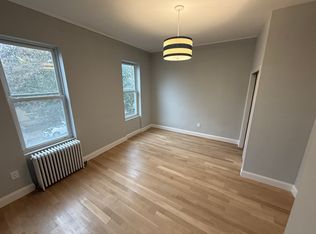 1868 Hart St APT 2L, Ridgewood, NY 11385