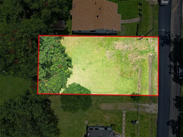 3315 Cactus St, Houston, TX 77026